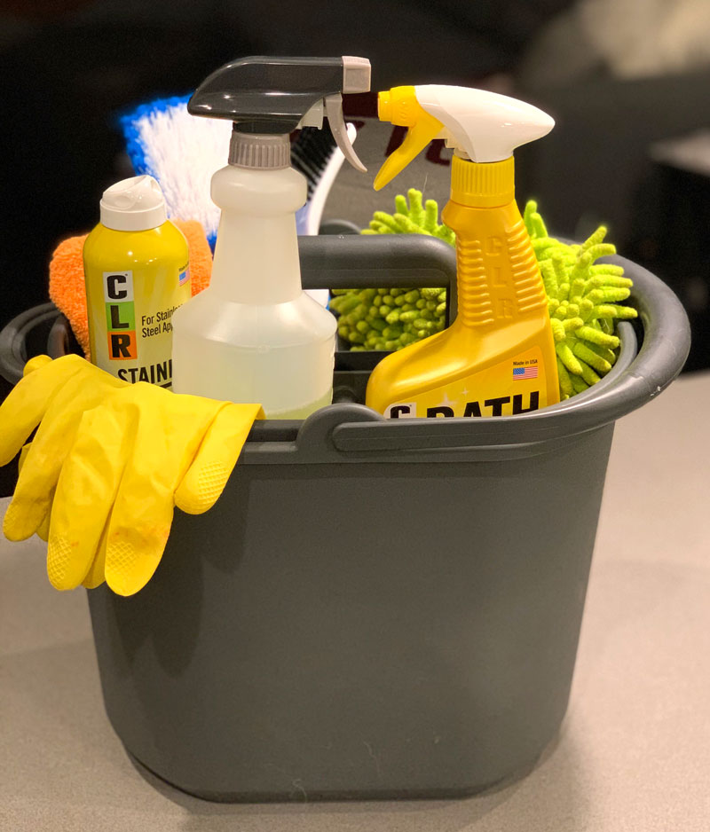 Cleaning tools on a bucket